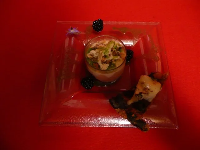 Queschddsche-Kuche mit Gorgonzola gratiniert dazu eine Latwerschge-Panna-Cotta - Rezept