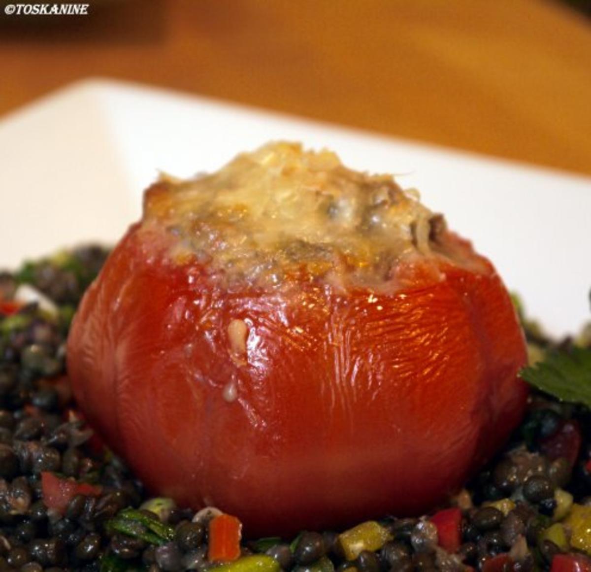 Gefüllte Coeur de Boeuf auf Beluga-Linsen-Salat - Rezept Eingereicht
von toskanine