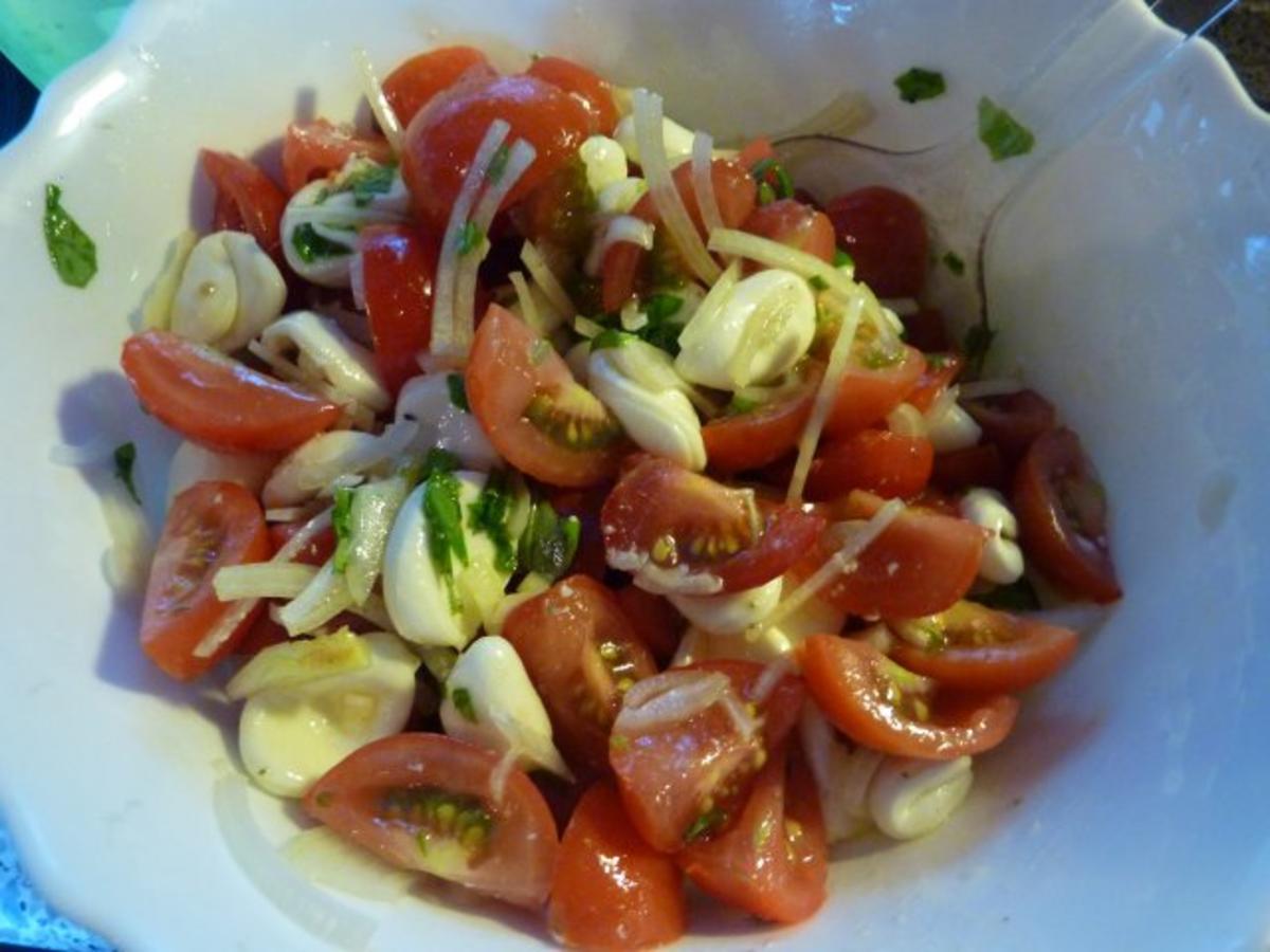 Salate: Tomatensalat - Rezept - Bild Nr. 6
