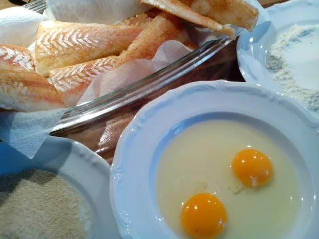 Rezept: "Knusper- Fischfilet mit Kräuter-Speck-Soße" Bild Nr. 2 "Knusper- Fischfilet mit Kräuter-Speck-Soße" - Rezept - Bild Nr. 2