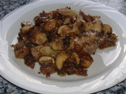 Hühnchen mit Pilzen - Rezept