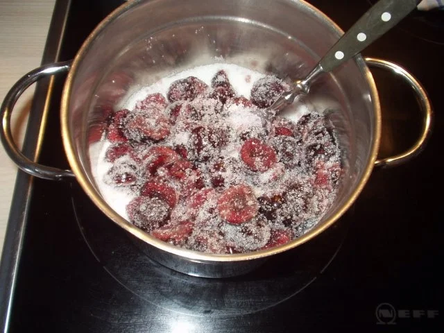 Rezept: Amarena Kirschen a la Maria Bild Nr. 3 Amarena Kirschen a la Maria - Rezept - Bild Nr. 3