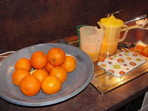 Rezept: Michis Orangengelee mit Walnusslikör Michis Orangengelee mit Walnusslikör - Rezept