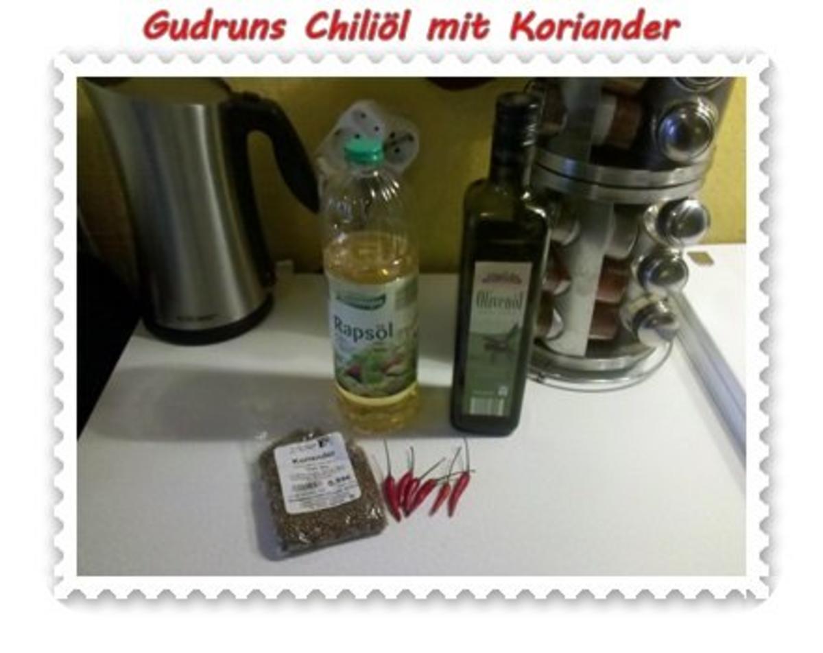 Öl: Chiliöl mit Koriander - Rezept - Bild Nr. 2