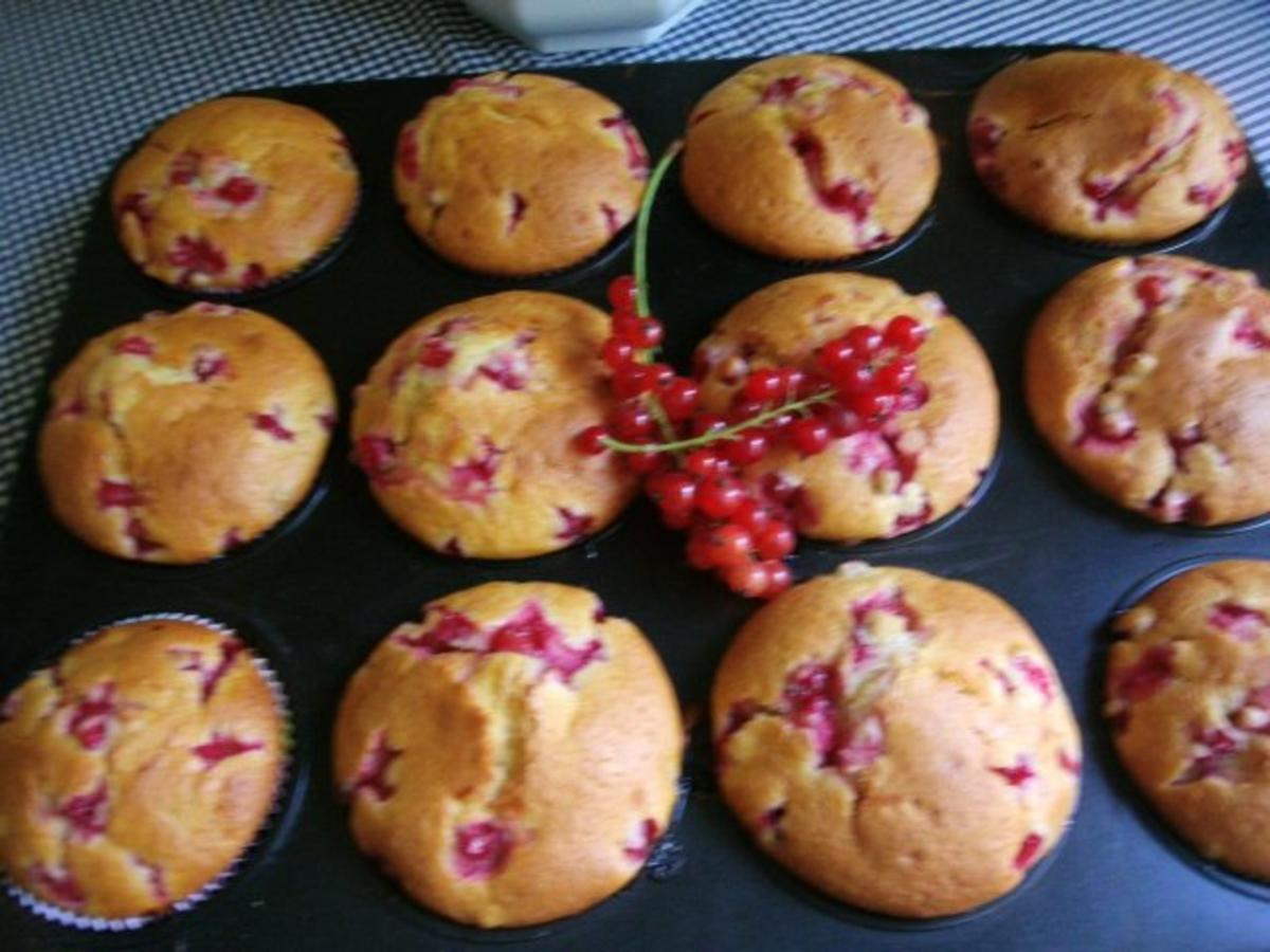 Johannisbeer-Muffin - Rezept mit Bild - kochbar.de