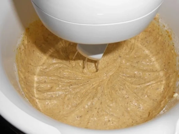 Rezept: Schokoladen-Nuss-Kuchen mit Erdbeeren Bild Nr. 10 Schokoladen-Nuss-Kuchen mit Erdbeeren - Rezept - Bild Nr. 10