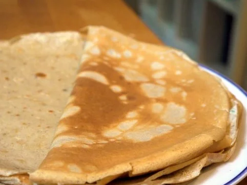 Rezept: Tonka-Crepes mit Apfel-Karamell-Minz-Füllung Bild Nr. 10 Tonka-Crepes mit Apfel-Karamell-Minz-Füllung - Rezept - Bild Nr. 10