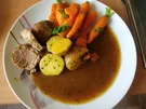 Rezept: Filet mit Buttermöhren und Sesambratlingen Filet mit Buttermöhren und Sesambratlingen - Rezept