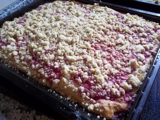 Rezept: Johannisbeer-Streusel-Kuchen vom Blech Johannisbeer-Streusel-Kuchen vom Blech - Rezept