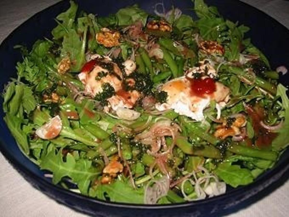 Bohnen-Rucola-Salat mit Verlorenen Eiern - Rezept