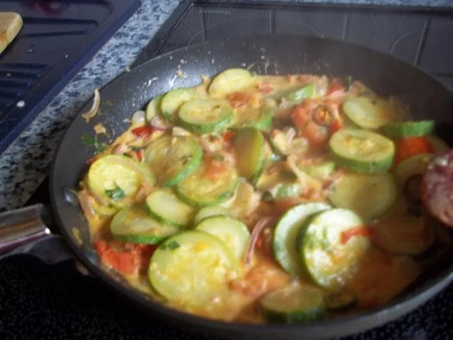 schnelle Gemüsepfanne mit Feta - Rezept - Bild Nr. 3