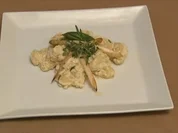 Gnocchi mit Ziegenkäse-Ricotta-Crème, Kräutern und Spargelspitzen (Carlo Degen) - Rezept