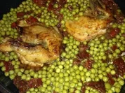 Perlhuhn an Chilli-Honig-Knoblauch mit Reis und Erbsen - Rezept