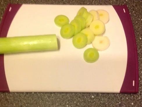 Rezept: Hähnchen auf Gemüse aus dem Römertopf Bild Nr. 3 Hähnchen auf Gemüse aus dem Römertopf - Rezept - Bild Nr. 3