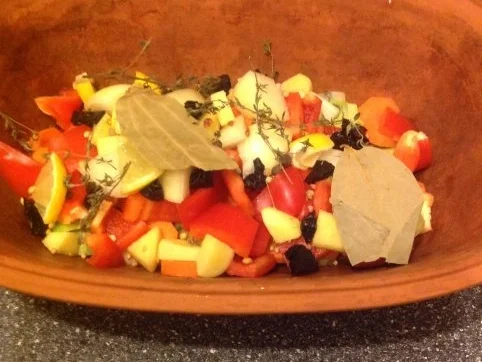 Rezept: Hähnchen auf Gemüse aus dem Römertopf Bild Nr. 10 Hähnchen auf Gemüse aus dem Römertopf - Rezept - Bild Nr. 10