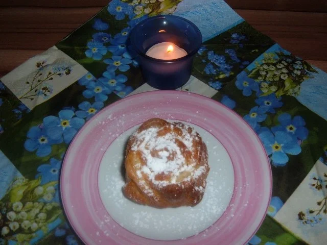 Rezept: Muffins : mit Joghurt, Frucht Mix und Cashews Bild Nr. 2 Muffins : mit Joghurt, Frucht Mix und Cashews - Rezept - Bild Nr. 2