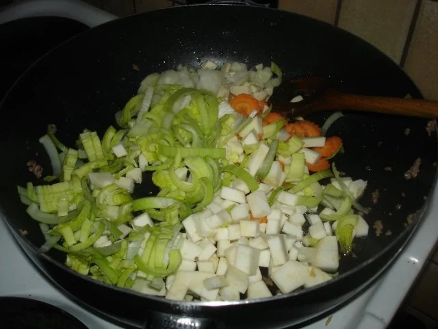 Pikante Nudelhackpfanne - Rezept - Bild Nr. 4