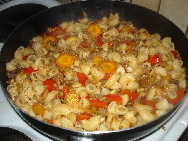 Pikante Nudelhackpfanne - Rezept - Bild Nr. 9