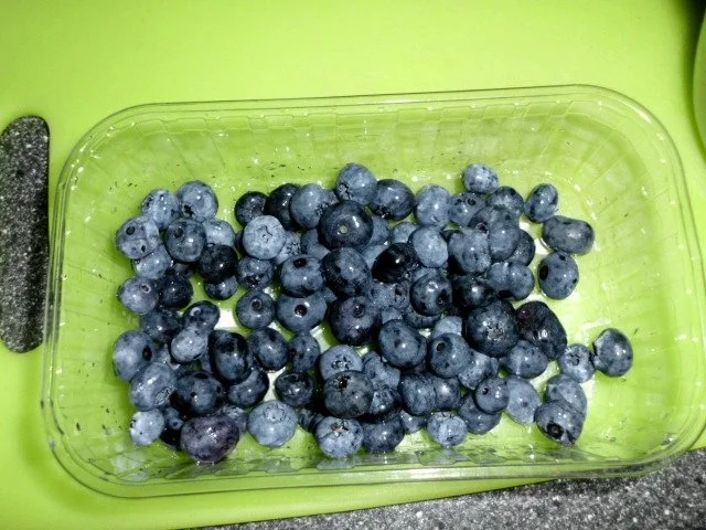 Heidelbeerquark Creme mit Schokoladenraspel - Rezept - Bild Nr. 6