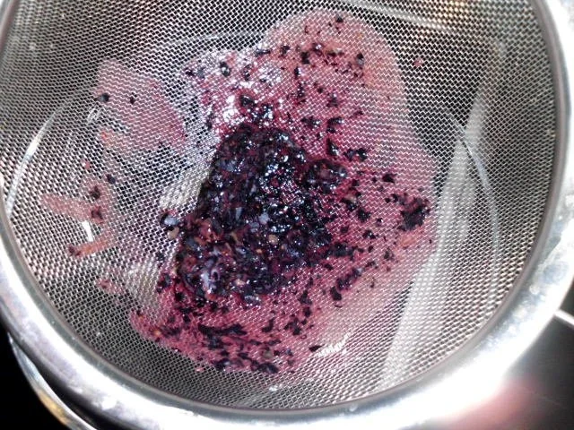 Heidelbeerquark Creme mit Schokoladenraspel - Rezept - Bild Nr. 8