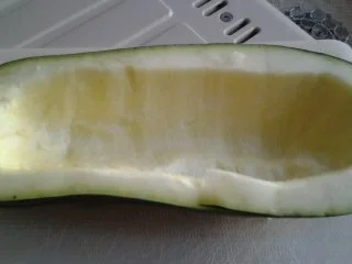 Rezept: Gefüllte Zucchini Bild Nr. 6 Gefüllte Zucchini - Rezept - Bild Nr. 6