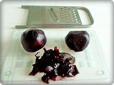 Rezept: Rote Bete Salat nach Art des Hauses Bild Nr. 6 Rote Bete Salat nach Art des Hauses - Rezept - Bild Nr. 6