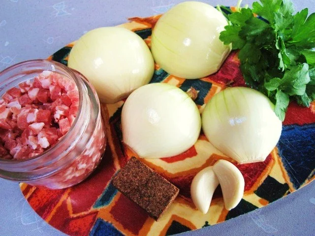 Soßen: Zwiebel-Speck-Soße - Rezept - Bild Nr. 2