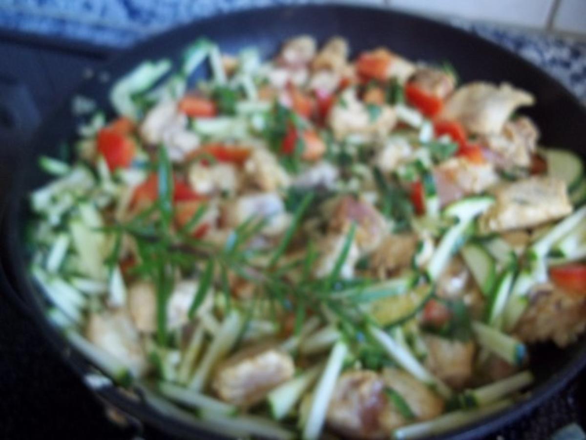 Hähnchen-Gemüse-Pfanne - Rezept - Bild Nr. 6