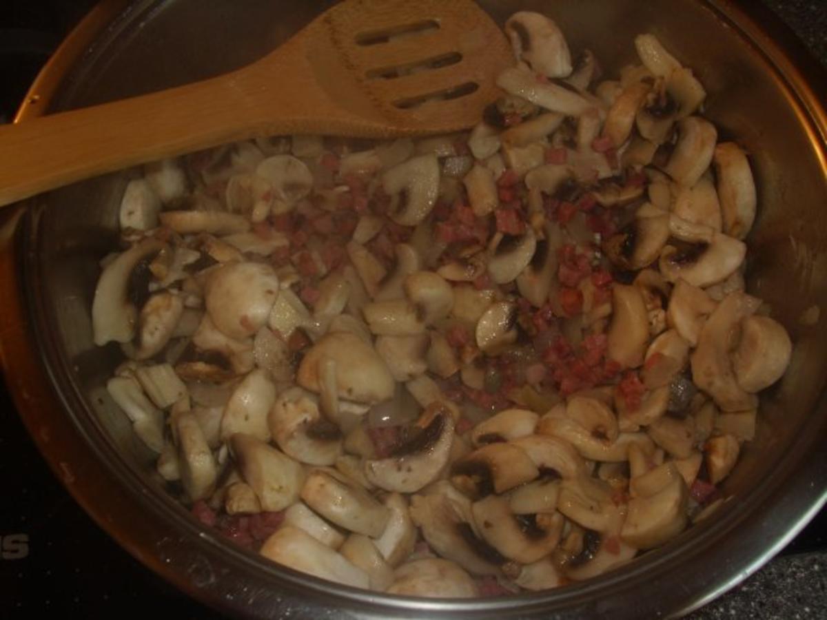 Grüne Bohnen mit Speck und Champignons - einfach - von Hoenowbear