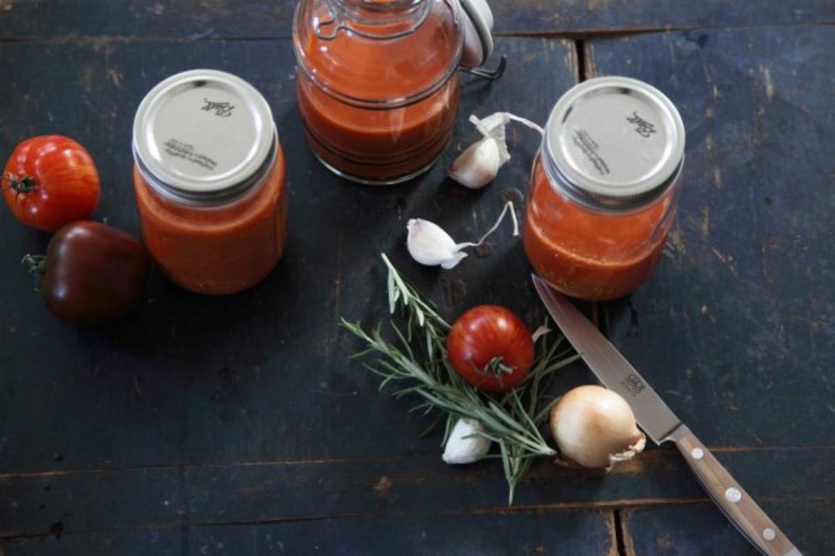 Bilder für Gazpacho mit Reife Tomaten und Gurke frisch Rezept