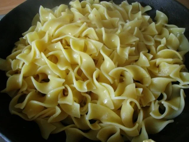 Nudeln in Champignon - Sahnesoße - Rezept - Bild Nr. 4