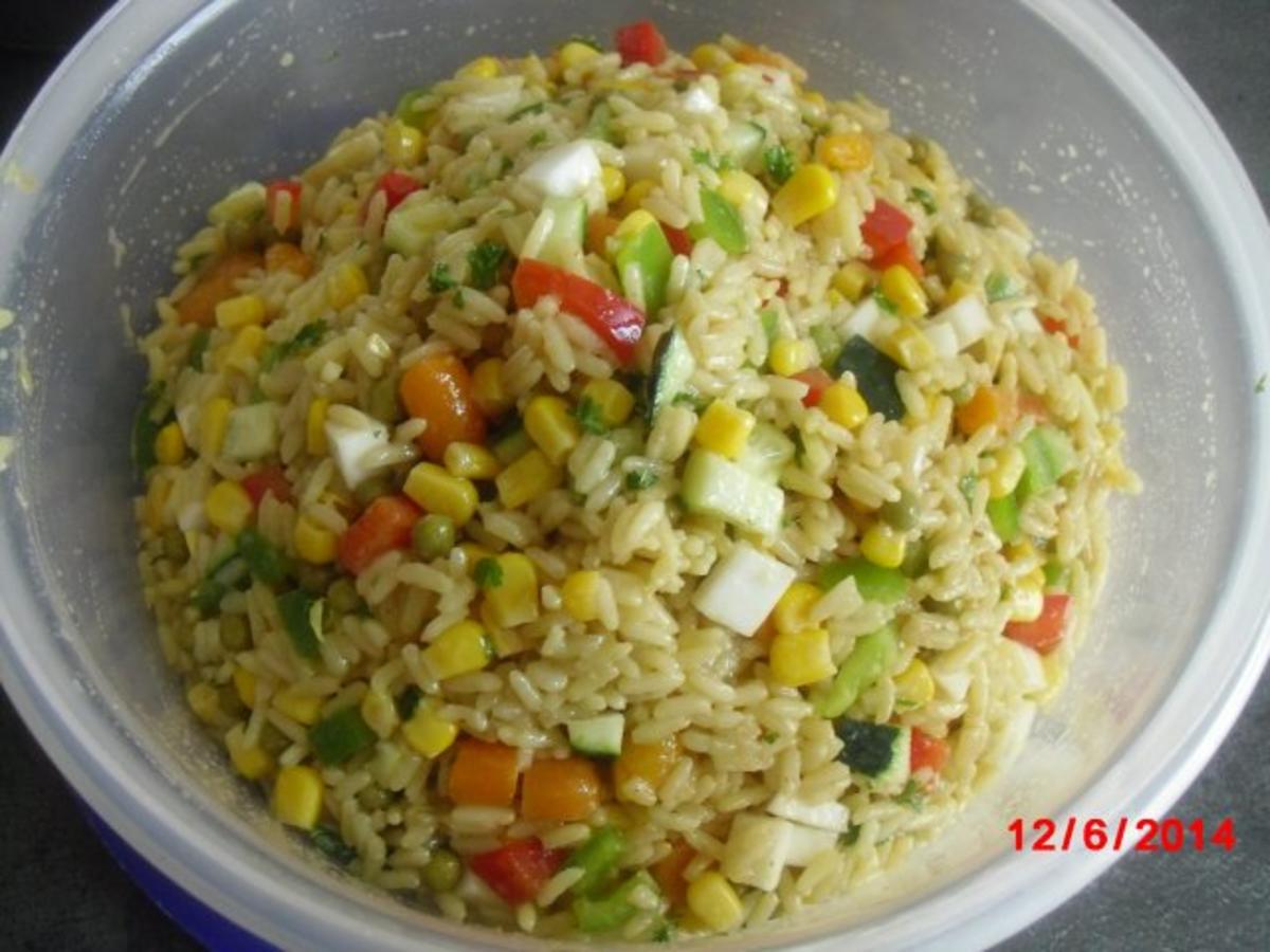 Reis Salat - schnell &amp; einfach - 45 kcal/100g