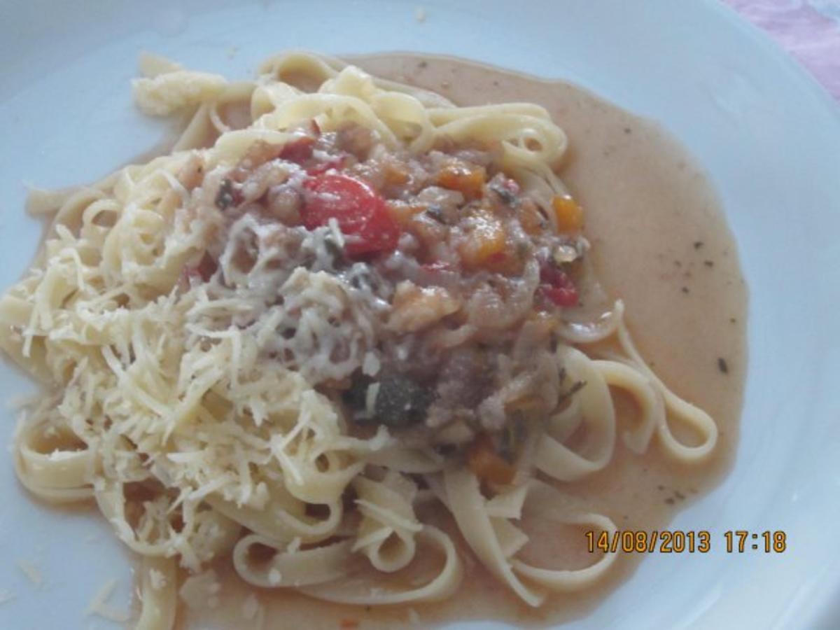 Bilder für Tagliatelle mit Sauce - Rezept