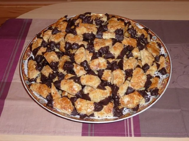 Rezept: Florentiner Dreiecke Florentiner Dreiecke - Rezept