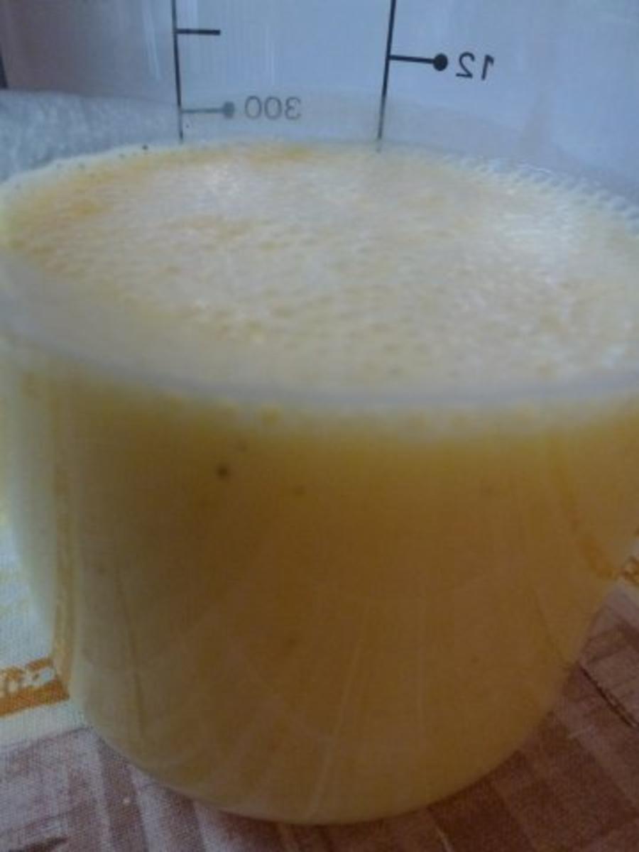 Fruchtiger Wackelpudding mit Vanillesauce - Rezept - Bild Nr. 5