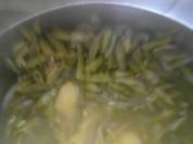 Schnippel-Bohnentopf mit Fleischresten von Gestern - Rezept