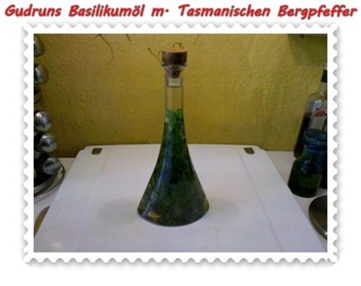 Öl: Basilikumöl mit Tasmanischen Bergpfeffer, Chili und Knobi - Rezept - Bild Nr. 4