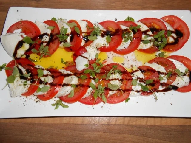Rezept: Tomate-Mozzarella-Platte Tomate-Mozzarella-Platte - Rezept