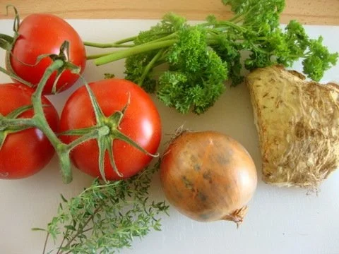 klare Tomatensuppe mit Reiseinlage - Rezept - Bild Nr. 2