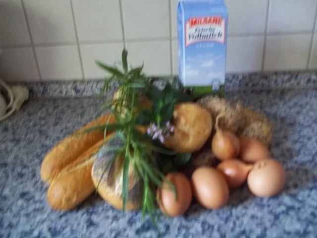 Rezept: Semmelknödel ala Hexe Semmelknödel ala Hexe - Rezept