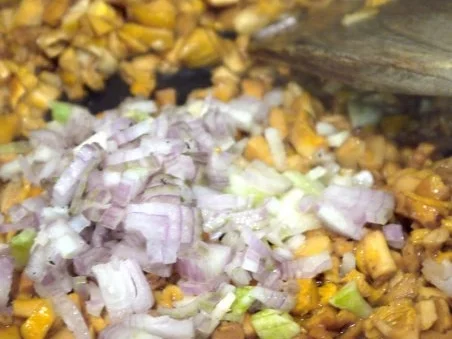 Rezept: Ravioli mit Ricotta-Pfifferlingsfüllung Bild Nr. 4 Ravioli mit Ricotta-Pfifferlingsfüllung - Rezept - Bild Nr. 4