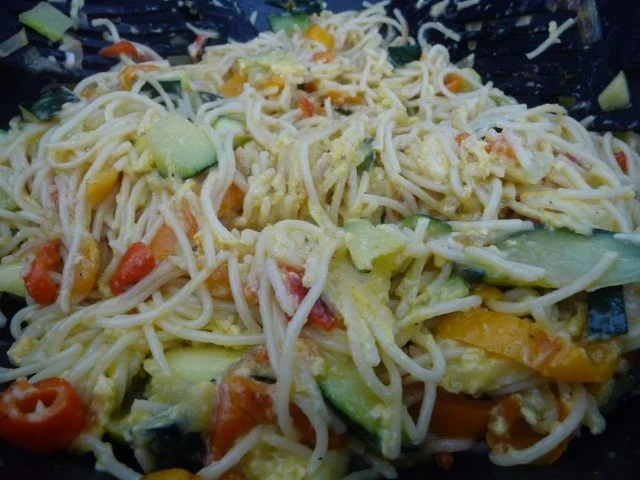 Rezept: Fleischlos : Bunte Eiernudeln ... Bild Nr. 7 Fleischlos : Bunte Eiernudeln ... - Rezept - Bild Nr. 7