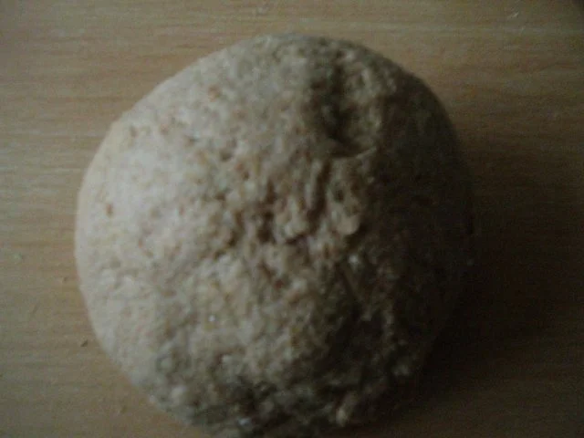 Rezept: Vollkornpizzateig ohne Hefe das Original ist von Armin Rossmeyer der Fernsehkoch vom ZDF Bild Nr. 3 Vollkornpizzateig ohne Hefe das Original ist von Armin Rossmeyer der Fernsehkoch vom ZDF - Rezept - Bild Nr. 3