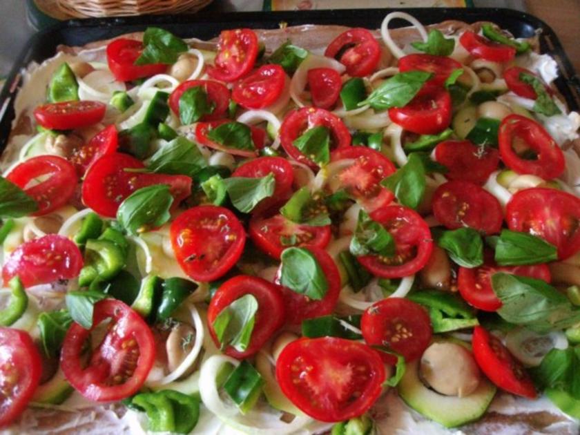 bunte Gemüse - Pizza - Rezept mit Bild - kochbar.de