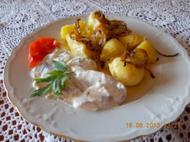Schmandmatjes mit Pellkartoffeln - Rezept - Bild Nr. 2
