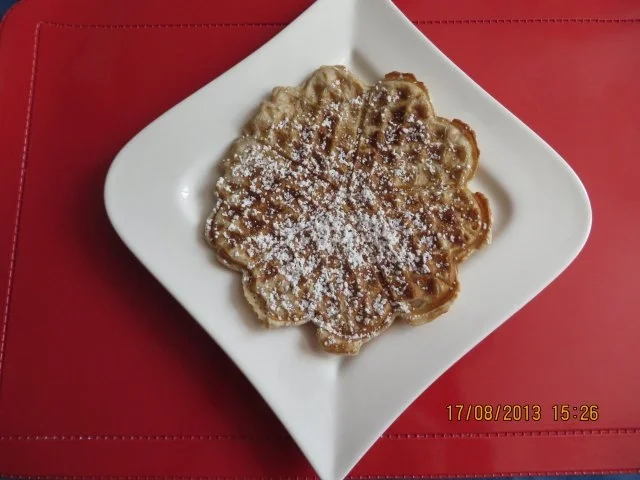 Rezept: Kuchen: Walnuss-Cremefraiche-Waffeln Bild Nr. 5 Kuchen: Walnuss-Cremefraiche-Waffeln - Rezept - Bild Nr. 5