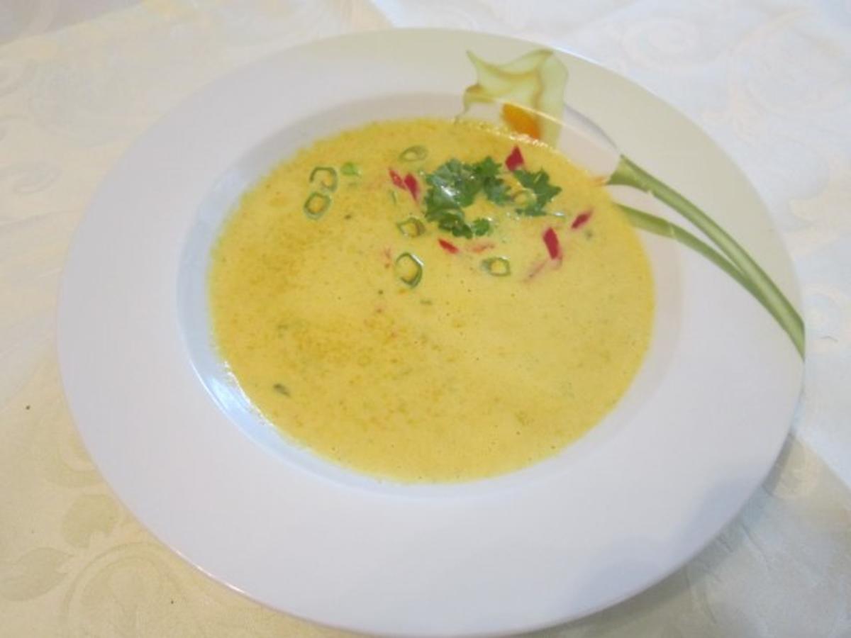 Rezept: Möhren -Orangensuppe Möhren -Orangensuppe - Rezept
