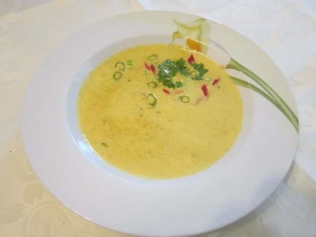 Rezept: Möhren -Orangensuppe Möhren -Orangensuppe - Rezept