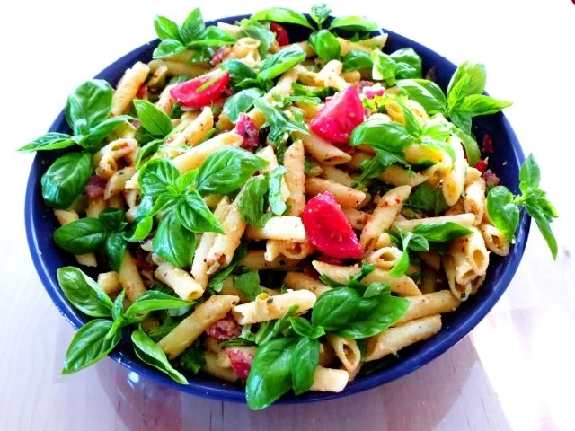 Rezept: Mediterraner Nudelsalat Mediterraner Nudelsalat - Rezept