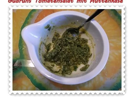 Rezept: Salat: Tomatensalat mit Hüttenkäse Bild Nr. 8 Salat: Tomatensalat mit Hüttenkäse - Rezept - Bild Nr. 8